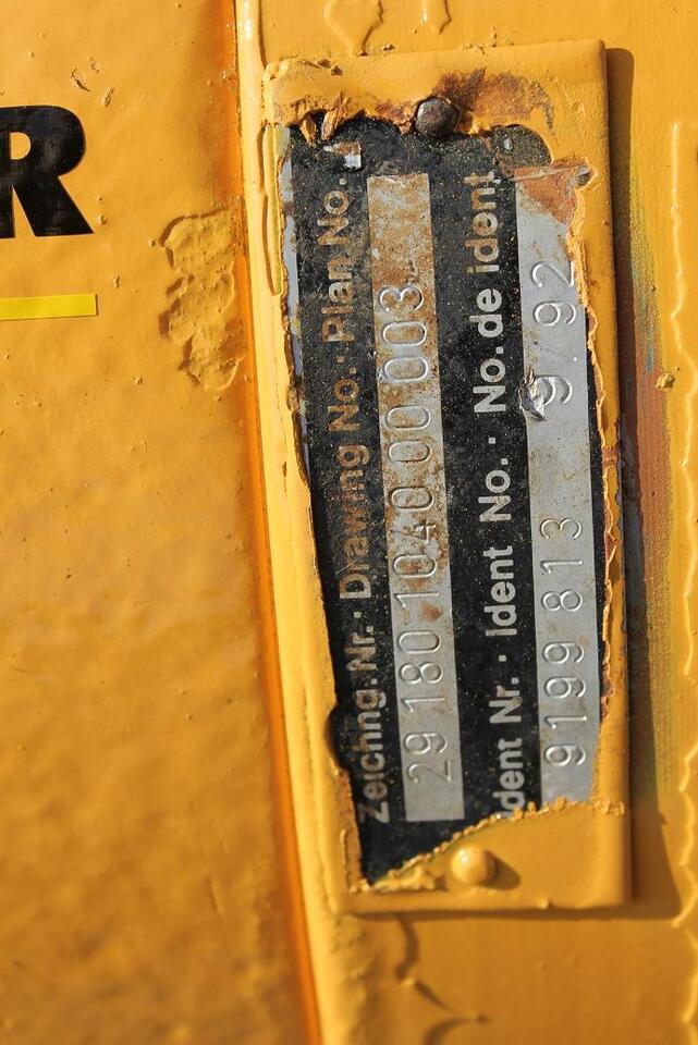 Liebherr R 974 LIT - Hydraulic cylinder for Construction machinery: picture 4 Liebherr R 974 LIT - Hydraulic cylinder for Construction machinery: picture 4