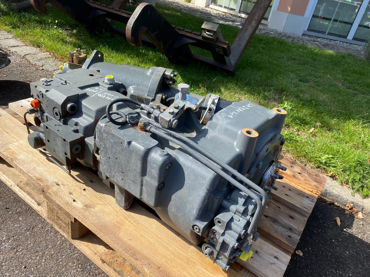 Liebherr ZF aus LH 24M - Gearbox for Construction machinery: picture 5 Liebherr ZF aus LH 24M - Gearbox for Construction machinery: picture 5