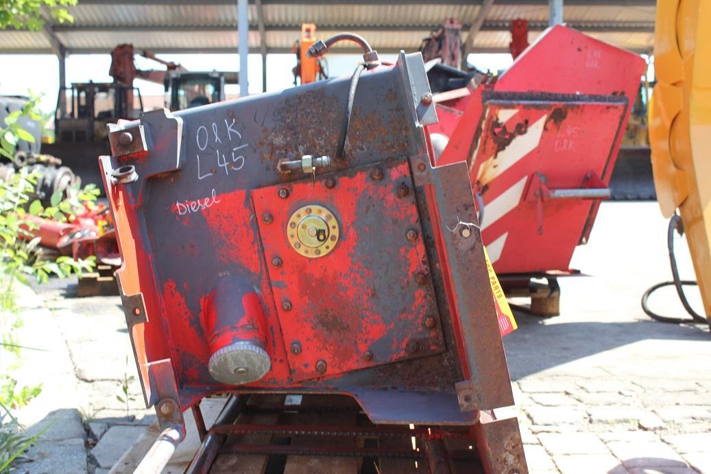 O&K L 45 - Fuel tank for Wheel loader: picture 5 O&K L 45 - Fuel tank for Wheel loader: picture 5