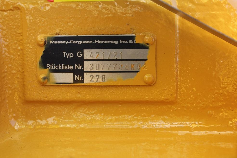 Hanomag D 600 C-D Lade o. Planierraupe - Spare parts for Bulldozer: picture 5 Hanomag D 600 C-D Lade o. Planierraupe - Spare parts for Bulldozer: picture 5