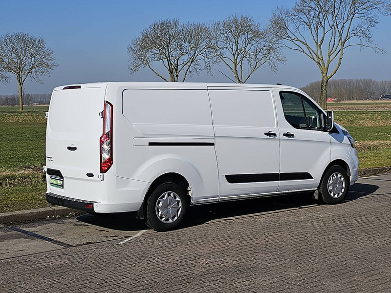 Ford Transit Custom L2H1 Navi 130Pk Eur6 - Small van: picture 3 Ford Transit Custom L2H1 Navi 130Pk Eur6 - Small van: picture 3