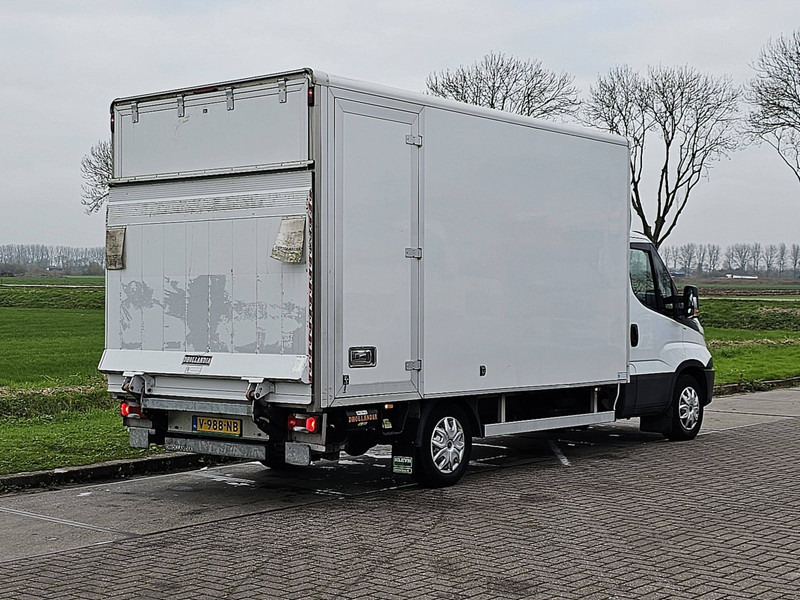 Iveco Daily 35S18 AC 3.0 LTR EURO6 - Box van: picture 3 Iveco Daily 35S18 AC 3.0 LTR EURO6 - Box van: picture 3