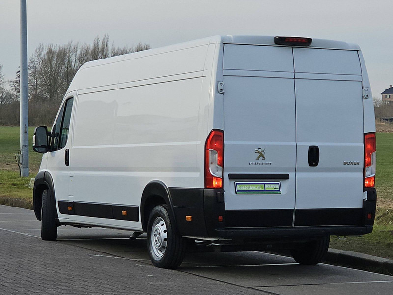 Peugeot Boxer 2.2 BHDI 140 L4H2 - Panel van: picture 5 Peugeot Boxer 2.2 BHDI 140 L4H2 - Panel van: picture 5