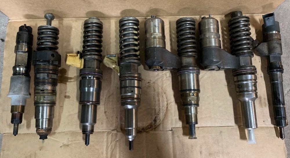 0445120202 MAN truck - Injector for Truck: picture 1 0445120202 MAN truck - Injector for Truck: picture 1