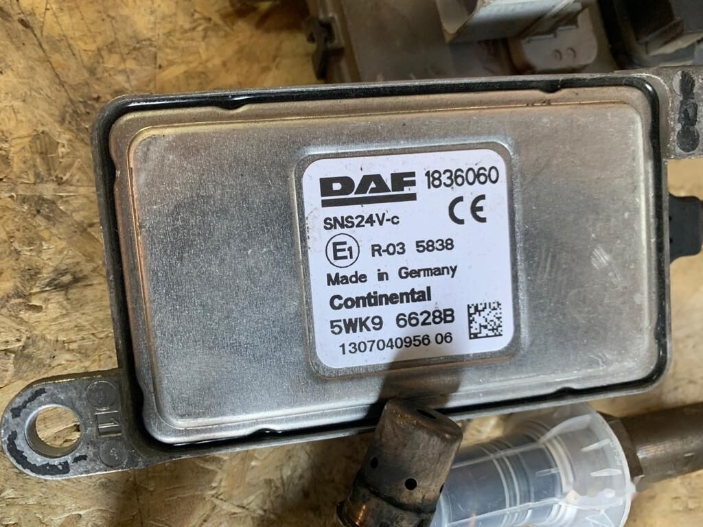 Muffler/ Exhaust system for Truck Cummins DAF euro 6 / euro 5 do regeneracji 5WK96751C DAF 4326862 Czujnik NOX, SONDA PRZED KATALIZATOREM Oryginał truck: picture 6 Muffler/ Exhaust system for Truck Cummins DAF euro 6 / euro 5 do regeneracji 5WK96751C DAF 4326862 Czujnik NOX, SONDA PRZED KATALIZATOREM Oryginał truck: picture 6