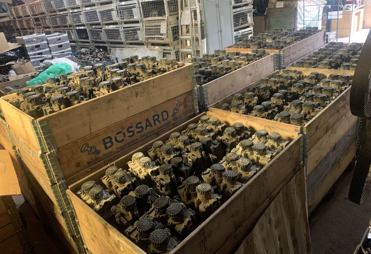 Knorr-Bremse TEBS ES2060 K019312 Knorr-Bremse - Brake valve for Trailer: picture 2 Knorr-Bremse TEBS ES2060 K019312 Knorr-Bremse - Brake valve for Trailer: picture 2