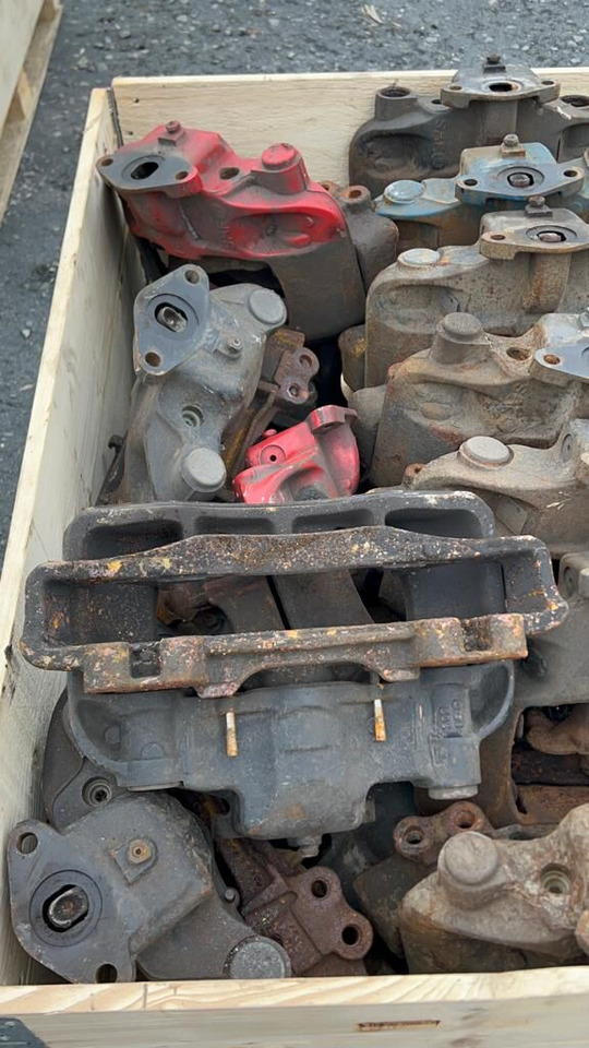 Solaris SB7 RADIAL AUTOBUS K002962 / K002963 Solaris - Brake caliper for Truck: picture 3 Solaris SB7 RADIAL AUTOBUS K002962 / K002963 Solaris - Brake caliper for Truck: picture 3