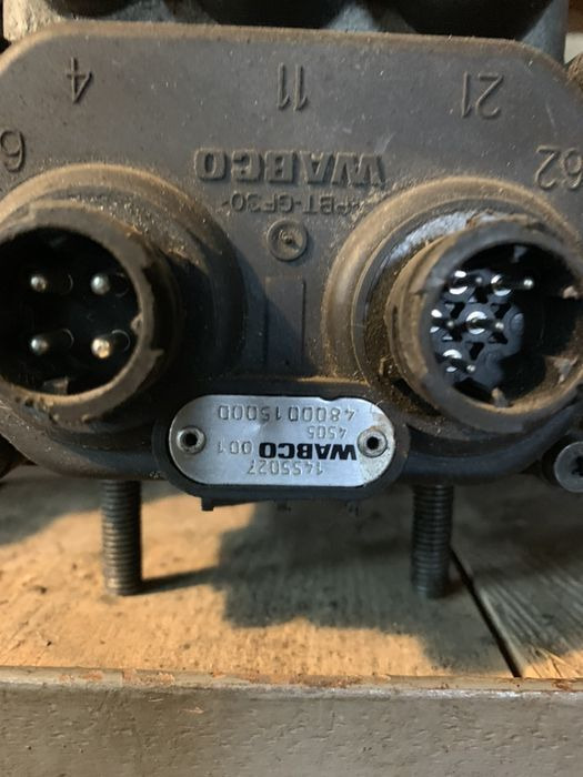WABCO Zawór główny hamulcowy oryginał h 4800015000 DAF 95xf/cf - Brake cylinder for Truck: picture 2 WABCO Zawór główny hamulcowy oryginał h 4800015000 DAF 95xf/cf - Brake cylinder for Truck: picture 2