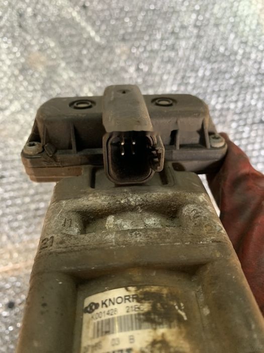 Zawór hamulcowy Oryginał Hurt K001428 Renault Magnum 440 DXI - Valve for Truck: picture 4 Zawór hamulcowy Oryginał Hurt K001428 Renault Magnum 440 DXI - Valve for Truck: picture 4