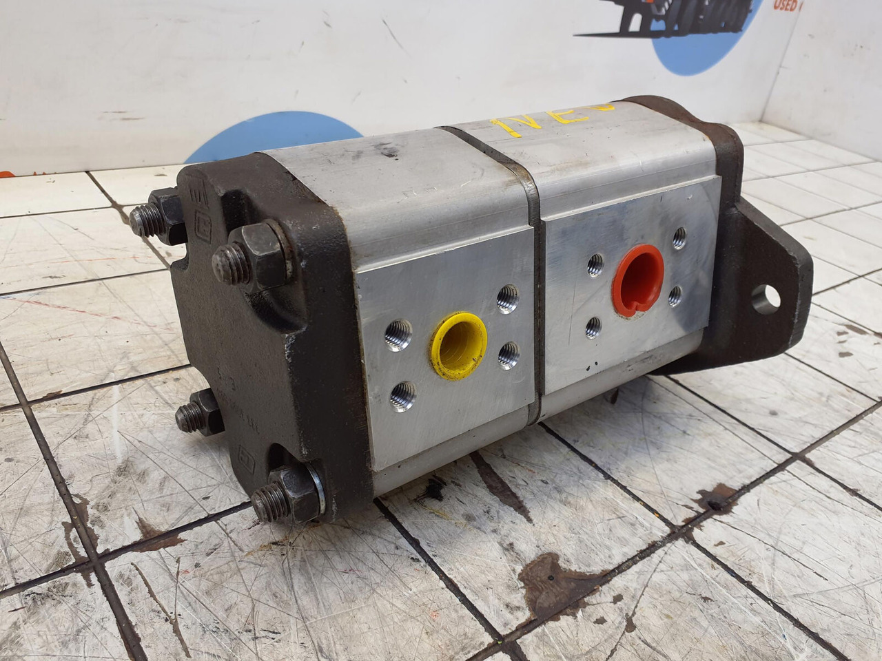 CT2 Dual gear pump - Hydraulic pump for Crane: picture 4 CT2 Dual gear pump - Hydraulic pump for Crane: picture 4