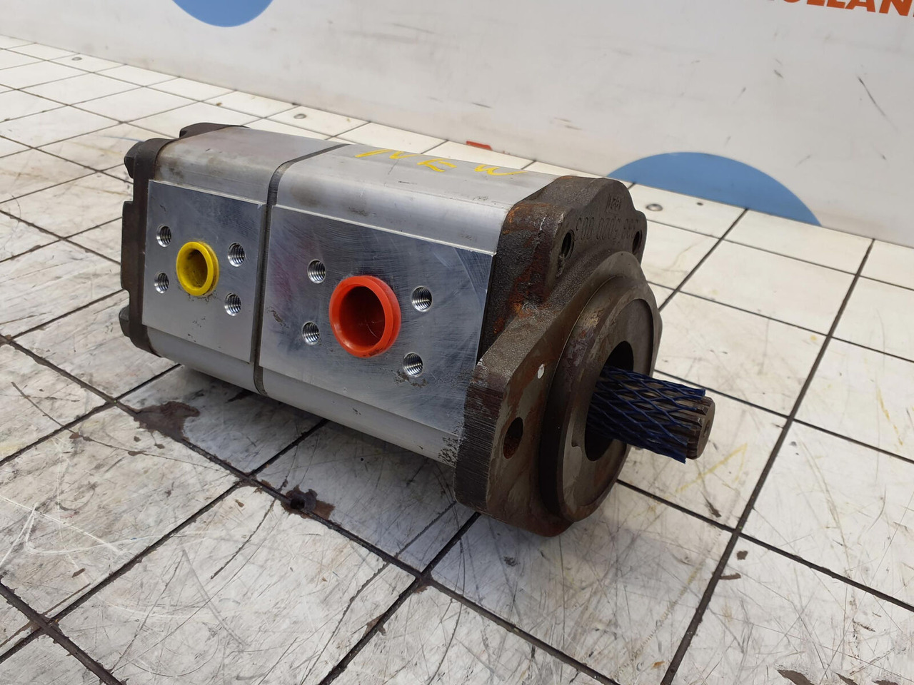 Compact truck CT-2 Dual gear pump - Hydraulic pump for Crane: picture 3 Compact truck CT-2 Dual gear pump - Hydraulic pump for Crane: picture 3