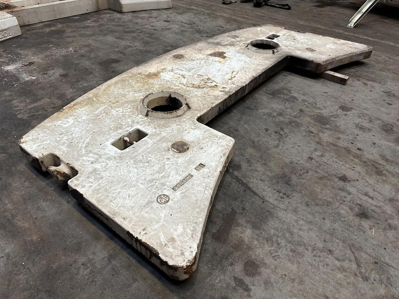 FAUN ATF 50-3 counterweight 1,1 ton - Counterweight for Mobile crane: picture 1 FAUN ATF 50-3 counterweight 1,1 ton - Counterweight for Mobile crane: picture 1