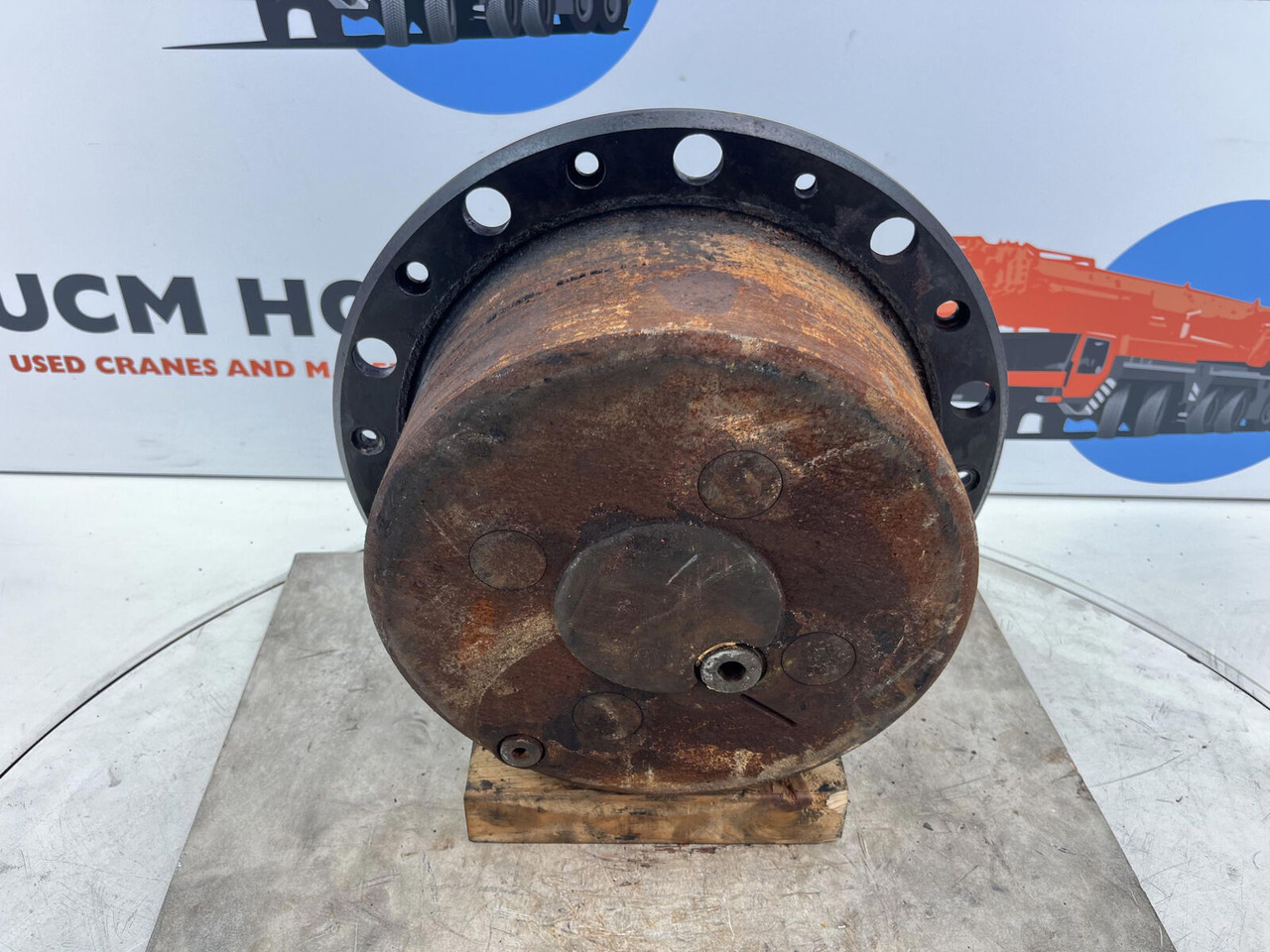 FAUN RTF 30-2 planetary gear 22-25-74-38-4pl-H137-46 - Final drive for Mobile crane: picture 1 FAUN RTF 30-2 planetary gear 22-25-74-38-4pl-H137-46 - Final drive for Mobile crane: picture 1