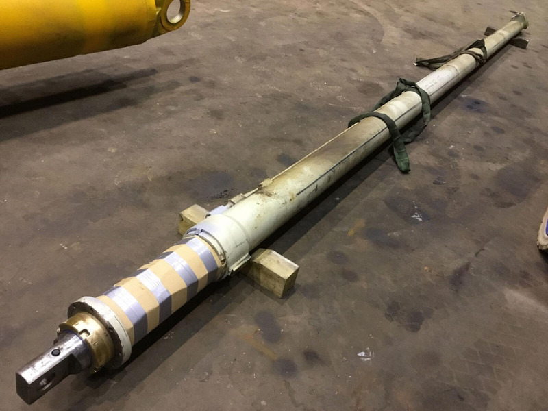 Hydraulic cylinder for Crane Faun RTF 30 telescopic cylinder double: picture 1