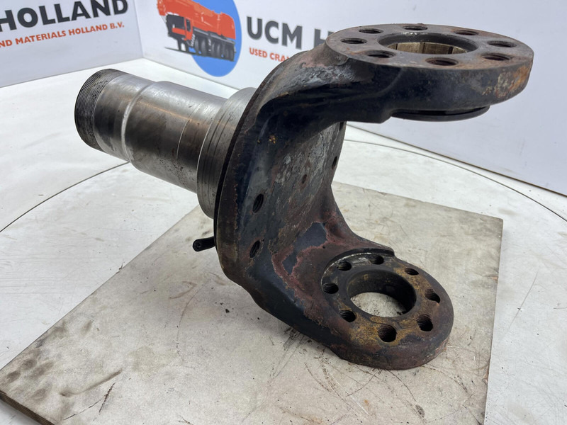 Gottwald Steering knuckle 12 holes axle 3 - Steering knuckle for Crane: picture 4 Gottwald Steering knuckle 12 holes axle 3 - Steering knuckle for Crane: picture 4