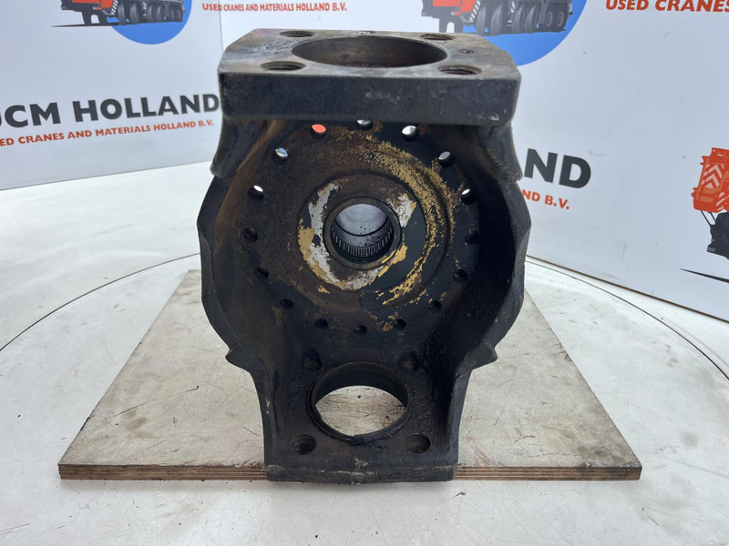 Grove AT 750 BE Steering knuckle 16 holes - Steering knuckle for Crane: picture 5 Grove AT 750 BE Steering knuckle 16 holes - Steering knuckle for Crane: picture 5