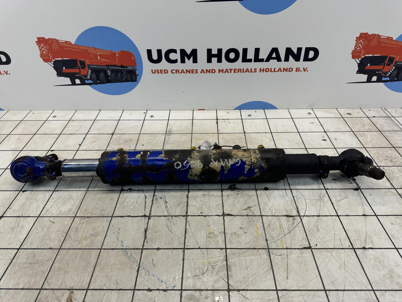 Grove GMK 3050 steering locking cylinder - Hydraulic cylinder for Mobile crane: picture 2 Grove GMK 3050 steering locking cylinder - Hydraulic cylinder for Mobile crane: picture 2