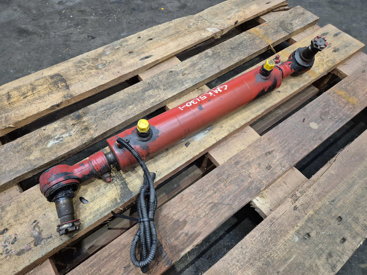 Grove GMK steering cylinder - Hydraulic cylinder for Mobile crane: picture 2 Grove GMK steering cylinder - Hydraulic cylinder for Mobile crane: picture 2