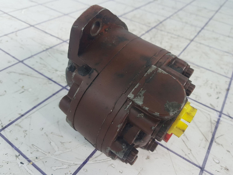 Grove steering pump - Steering pump for Crane: picture 2 Grove steering pump - Steering pump for Crane: picture 2