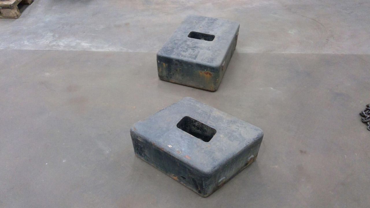 Krupp 70 GMT counterweight - Counterweight for Mobile crane: picture 2 Krupp 70 GMT counterweight - Counterweight for Mobile crane: picture 2