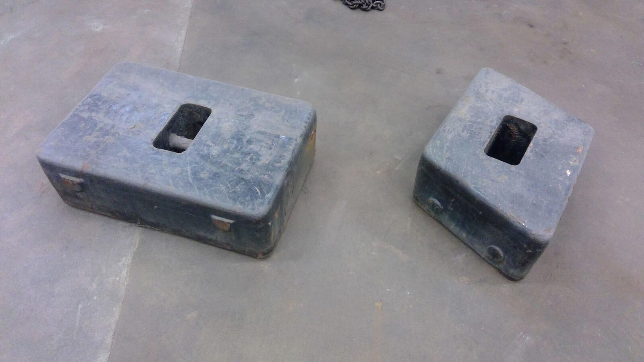 Krupp 70 GMT counterweight - Counterweight for Mobile crane: picture 3 Krupp 70 GMT counterweight - Counterweight for Mobile crane: picture 3