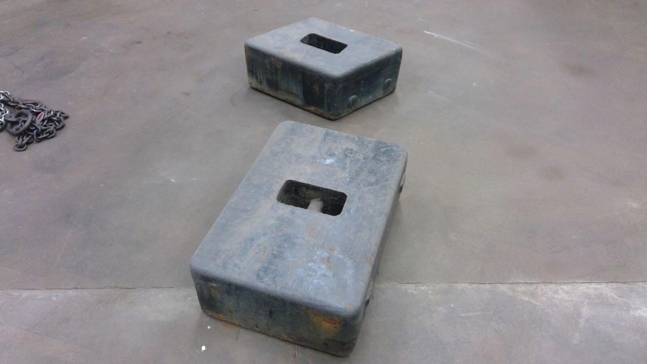 Krupp 70 GMT counterweight - Counterweight for Mobile crane: picture 4 Krupp 70 GMT counterweight - Counterweight for Mobile crane: picture 4