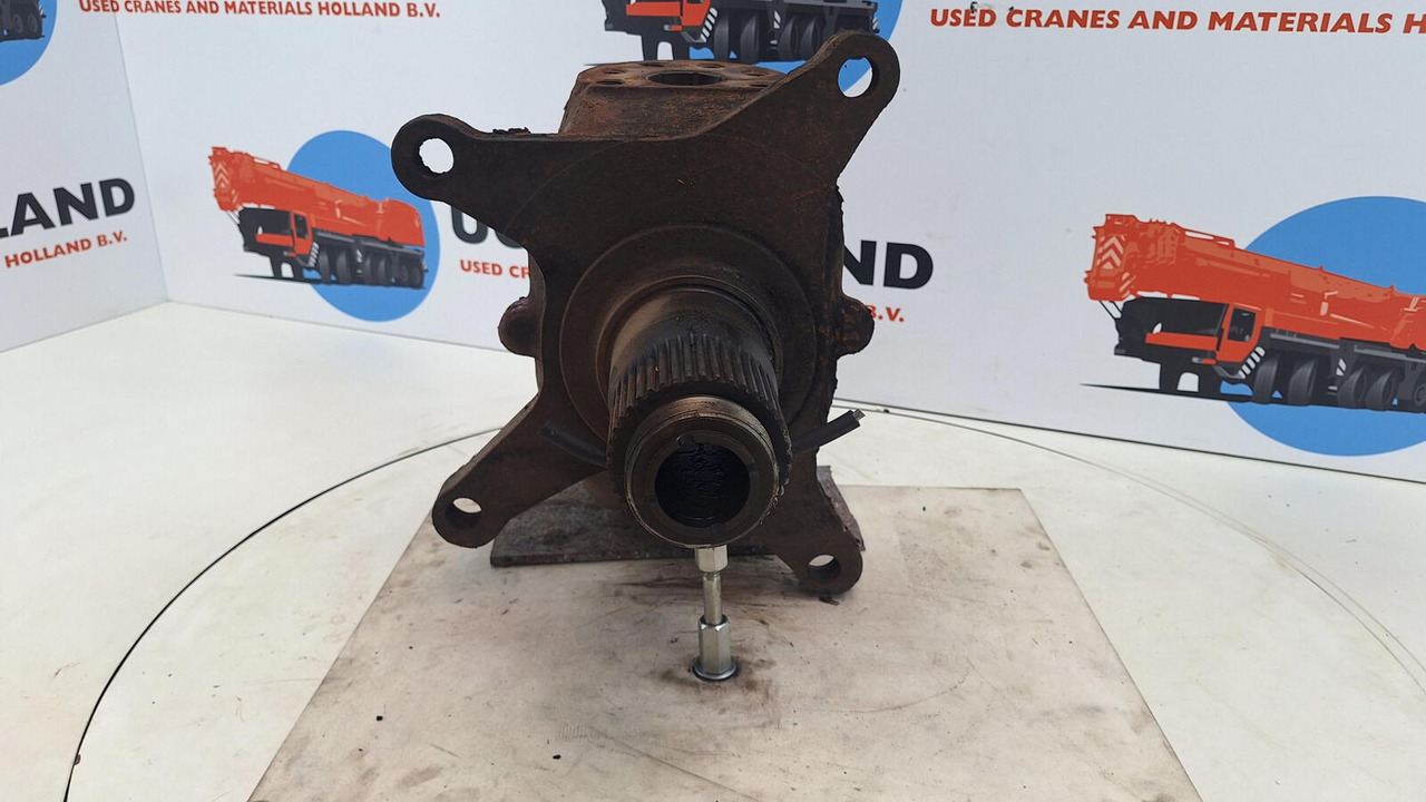 Krupp KMK 2025 Steering knuckle axle 1 - Steering knuckle for Crane: picture 2 Krupp KMK 2025 Steering knuckle axle 1 - Steering knuckle for Crane: picture 2