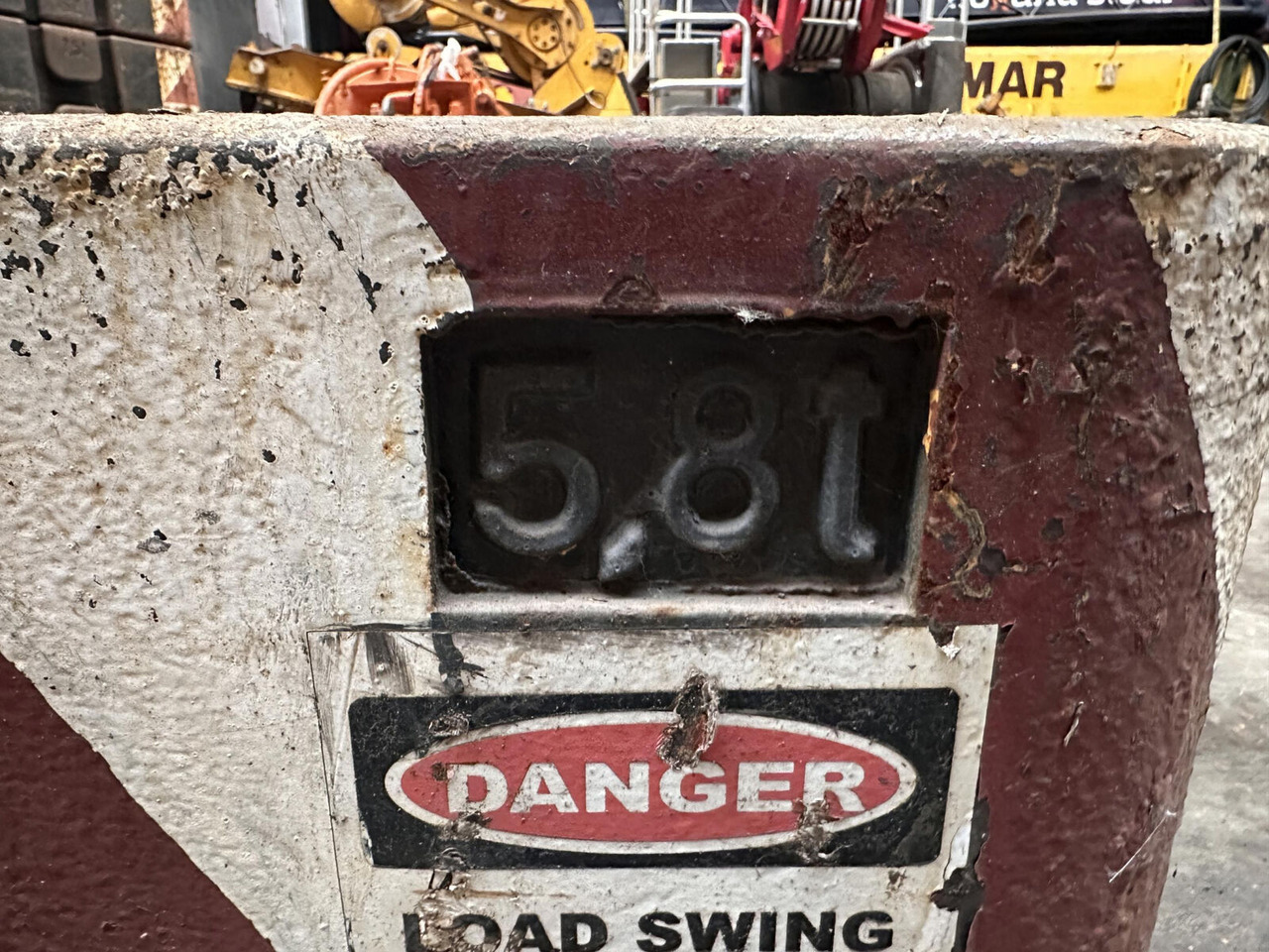 Krupp KMK 4080 - 5110 - 5120 Counterweight 5,8 ton - Counterweight for Mobile crane: picture 5 Krupp KMK 4080 - 5110 - 5120 Counterweight 5,8 ton - Counterweight for Mobile crane: picture 5