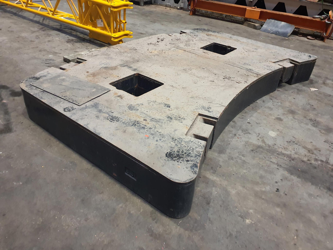 Krupp KMK 5160 counterweight 9,5t - Counterweight for Mobile crane: picture 2 Krupp KMK 5160 counterweight 9,5t - Counterweight for Mobile crane: picture 2