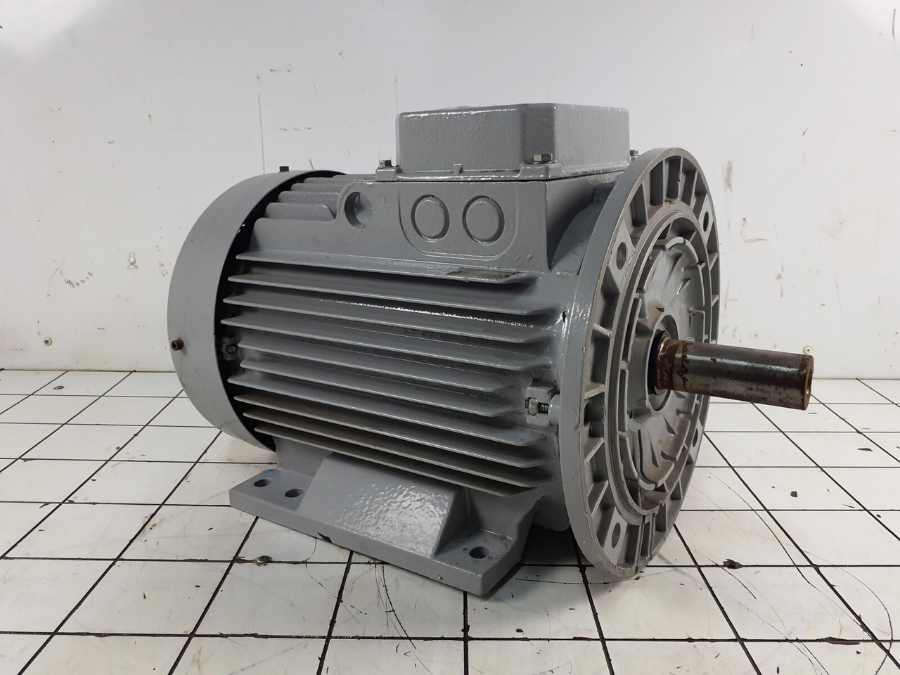 Liebherr ABB Electric motor MBT 160 L - Electrical system for Mobile crane: picture 2 Liebherr ABB Electric motor MBT 160 L - Electrical system for Mobile crane: picture 2