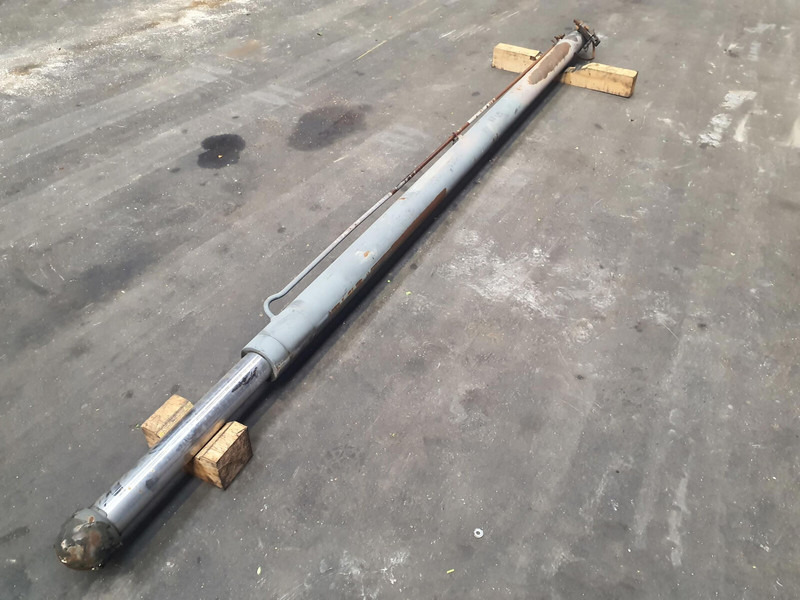 Liebherr LR 1160 DOUBLE-ACTING CYL - Hydraulic cylinder for Crane: picture 1 Liebherr LR 1160 DOUBLE-ACTING CYL - Hydraulic cylinder for Crane: picture 1