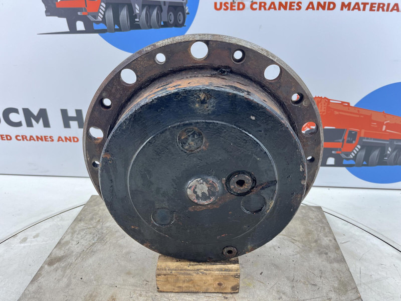 Liebherr LTM 1025 planetary gear 17-24-67-32-3pl-H85 - Suspension for Crane: picture 1 Liebherr LTM 1025 planetary gear 17-24-67-32-3pl-H85 - Suspension for Crane: picture 1