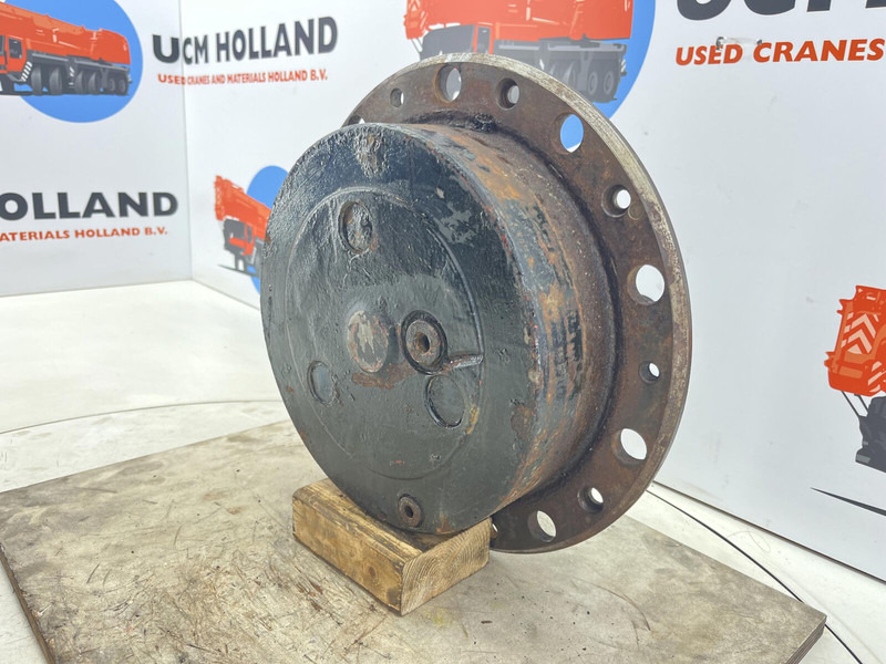 Liebherr LTM 1025 planetary gear 17-24-67-32-3pl-H85 - Suspension for Crane: picture 2 Liebherr LTM 1025 planetary gear 17-24-67-32-3pl-H85 - Suspension for Crane: picture 2