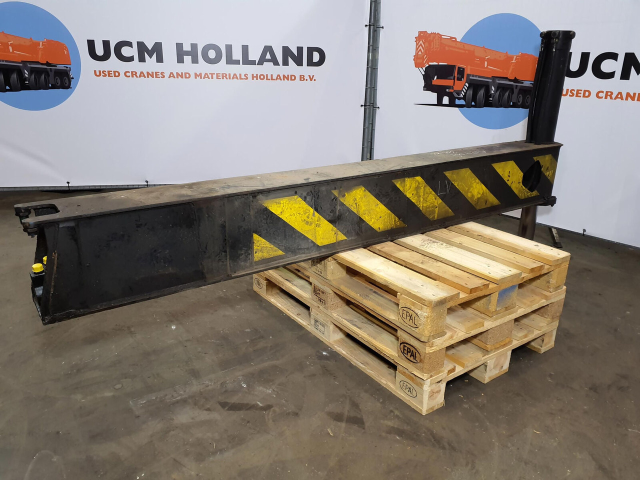Liebherr LTM 1035/2 sliding beam complete - Suspension for Mobile crane: picture 4 Liebherr LTM 1035/2 sliding beam complete - Suspension for Mobile crane: picture 4