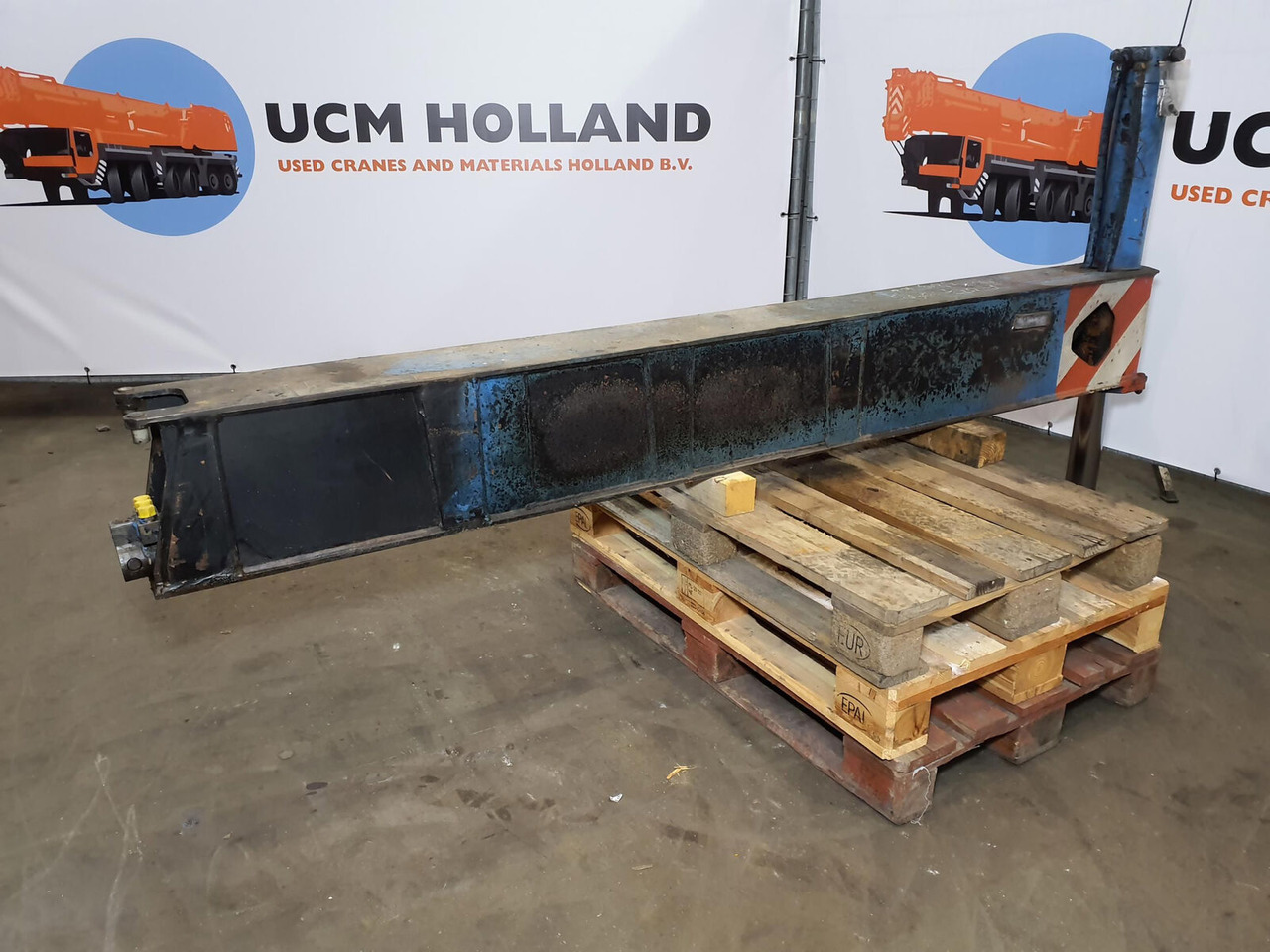 Liebherr LTM 1035-3 sliding beam complete - Suspension for Mobile crane: picture 4 Liebherr LTM 1035-3 sliding beam complete - Suspension for Mobile crane: picture 4