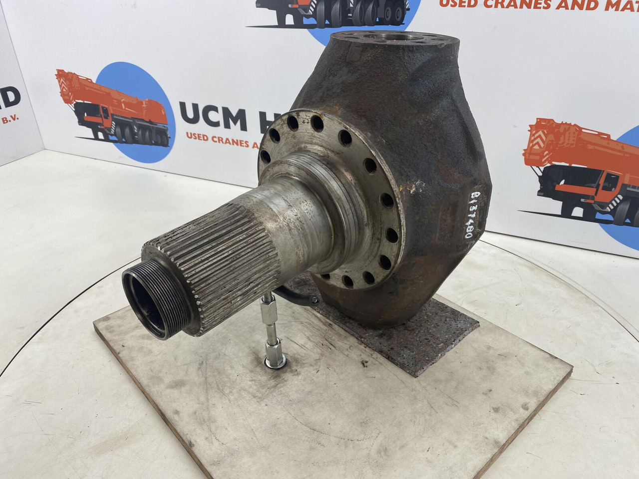 Liebherr LTM 1035 Steering knuckle 16 holes axle 1 - Steering knuckle for Mobile crane: picture 1 Liebherr LTM 1035 Steering knuckle 16 holes axle 1 - Steering knuckle for Mobile crane: picture 1