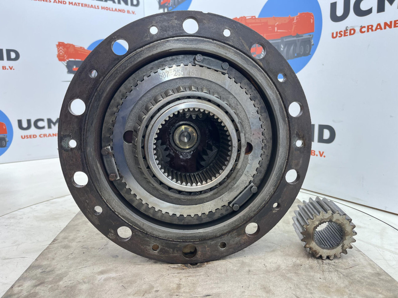 Liebherr LTM 1045-3.1 planetary gear 21-21-63-32-3pl-H135-46 - Final drive for Mobile crane: picture 5 Liebherr LTM 1045-3.1 planetary gear 21-21-63-32-3pl-H135-46 - Final drive for Mobile crane: picture 5