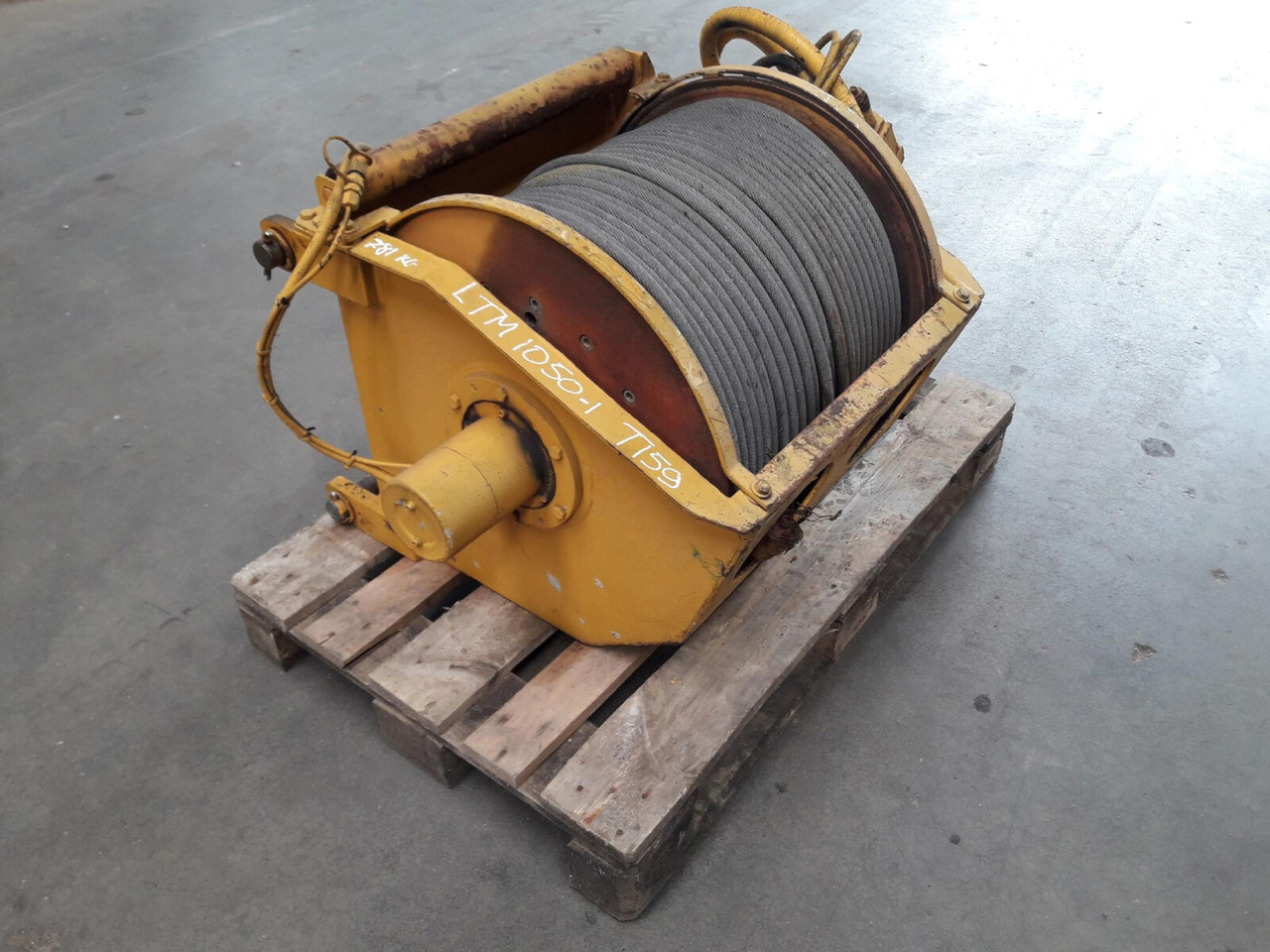 Liebherr LTM 1050/1 Auxiliary hoisting gear - Winch for Mobile crane: picture 4 Liebherr LTM 1050/1 Auxiliary hoisting gear - Winch for Mobile crane: picture 4