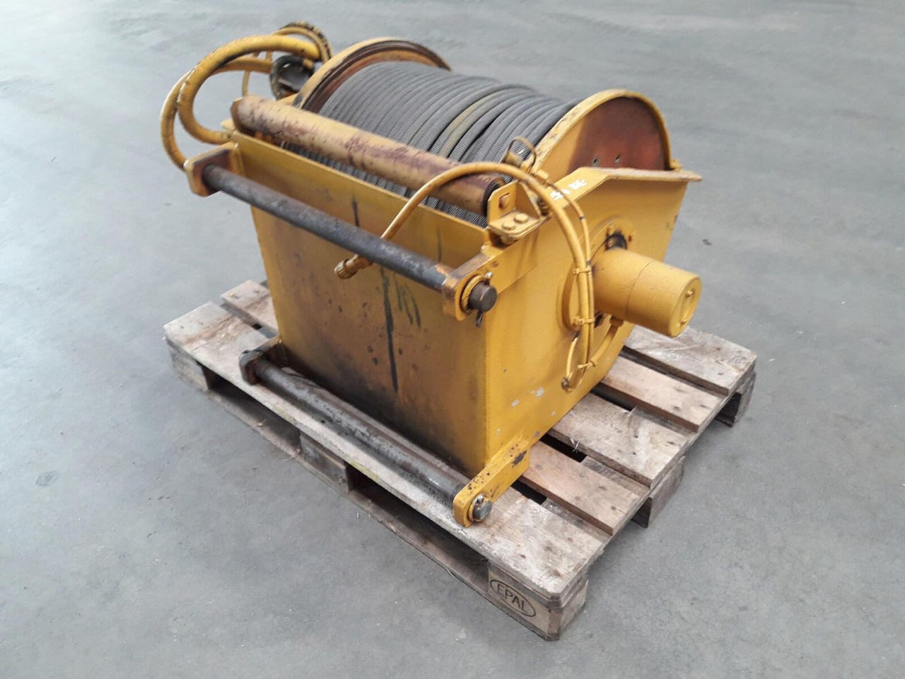 Liebherr LTM 1050/1 Auxiliary hoisting gear - Winch for Mobile crane: picture 2 Liebherr LTM 1050/1 Auxiliary hoisting gear - Winch for Mobile crane: picture 2