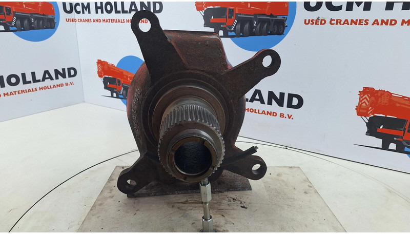 Liebherr LTM 1060 Steering knuckle axle 1 - Steering knuckle for Crane: picture 2 Liebherr LTM 1060 Steering knuckle axle 1 - Steering knuckle for Crane: picture 2