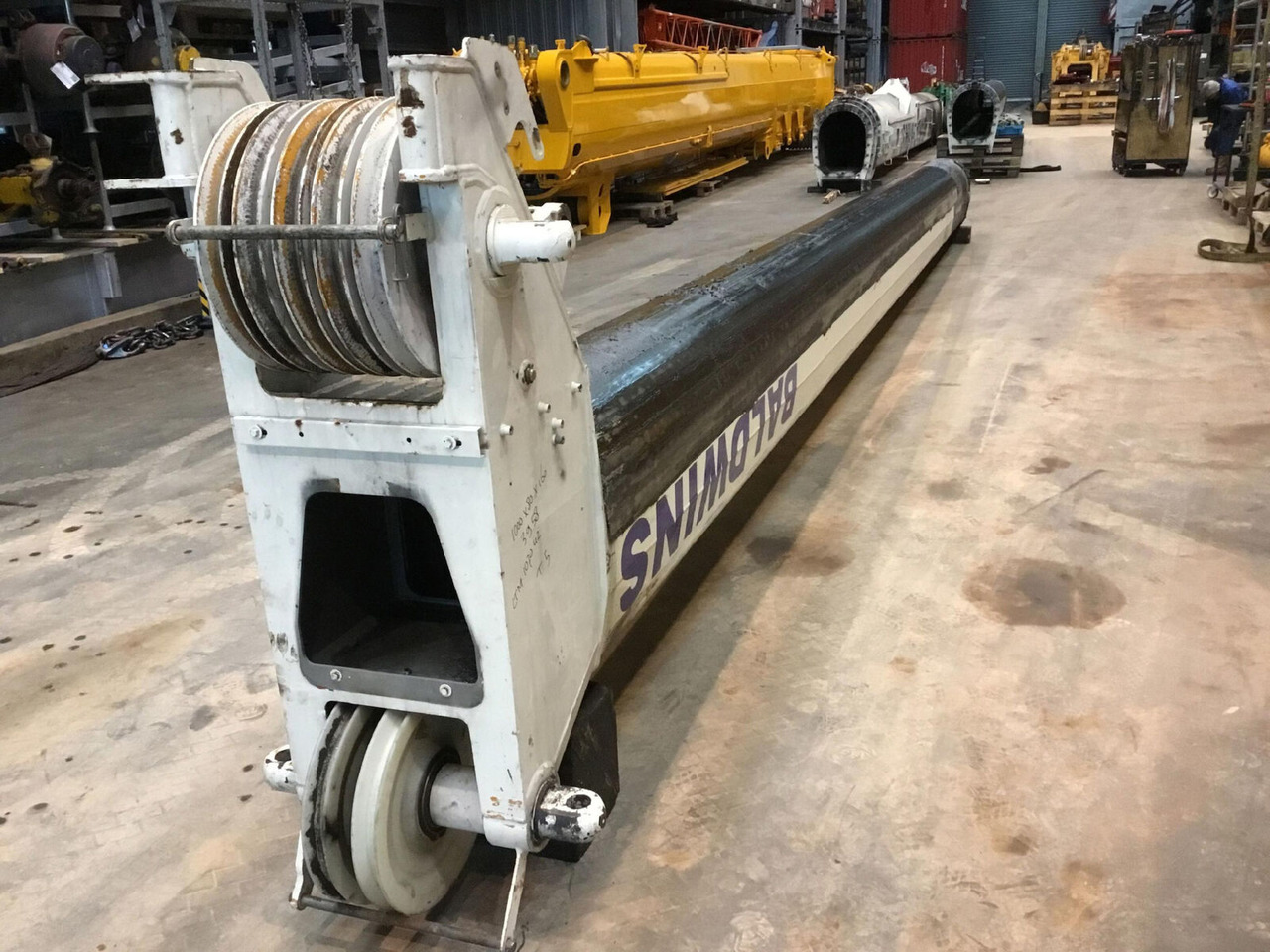 Liebherr LTM 1070-4.2 telescopic head section 5 - Boom for Mobile crane: picture 2 Liebherr LTM 1070-4.2 telescopic head section 5 - Boom for Mobile crane: picture 2