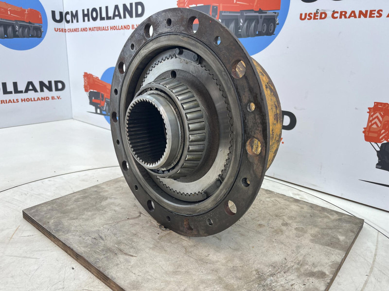 Liebherr LTM 1070 planetary gear 22-25-74-40-3pl-H135-46 - Suspension for Crane: picture 3 Liebherr LTM 1070 planetary gear 22-25-74-40-3pl-H135-46 - Suspension for Crane: picture 3