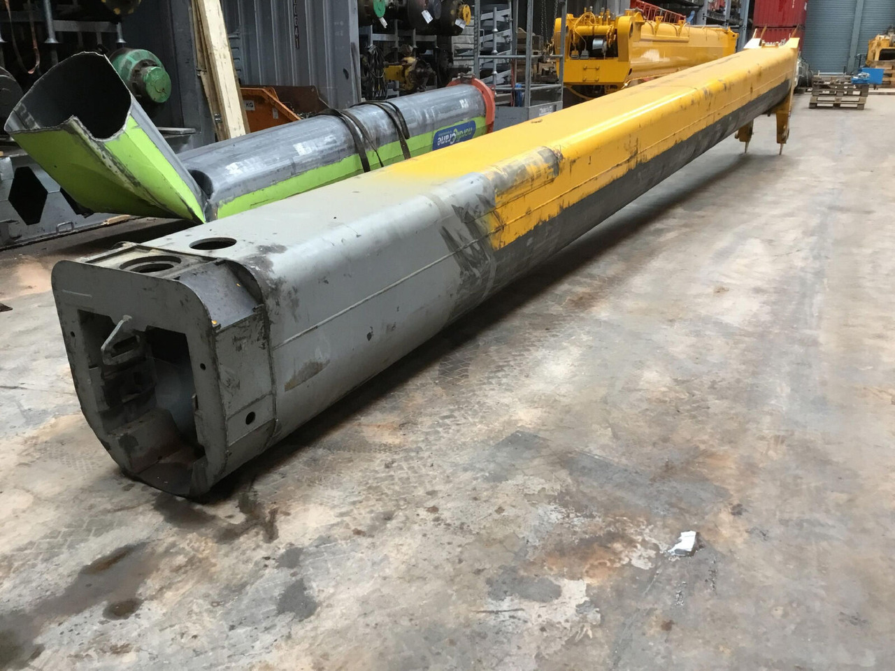 Liebherr LTM 1100-2 telescopic head section 4 - Boom for Mobile crane: picture 3 Liebherr LTM 1100-2 telescopic head section 4 - Boom for Mobile crane: picture 3