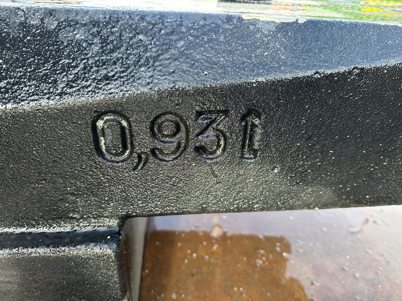 Liebherr LTM 1100-5.2 Counterweight 0,93 ton - Counterweight for Mobile crane: picture 5 Liebherr LTM 1100-5.2 Counterweight 0,93 ton - Counterweight for Mobile crane: picture 5