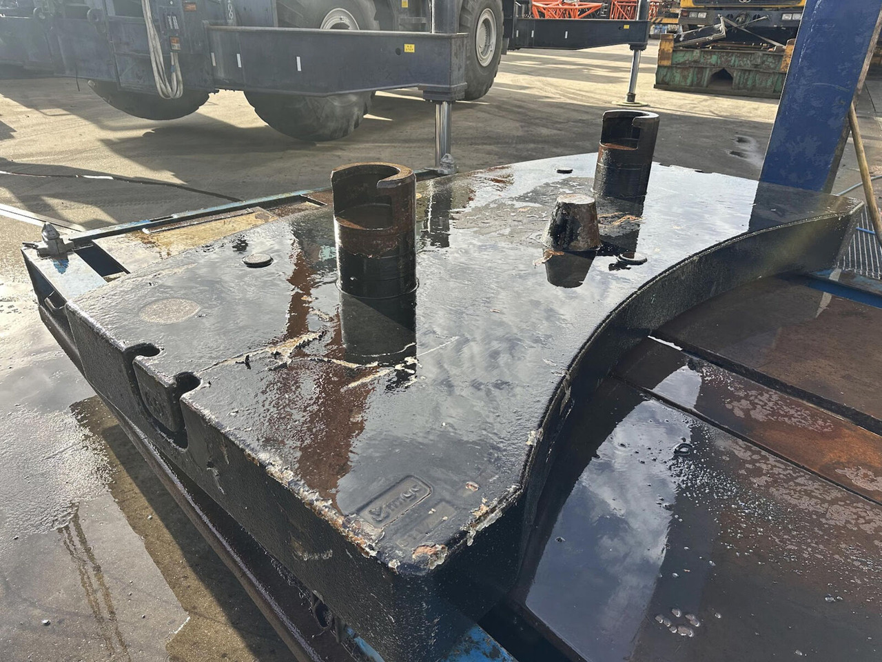 Liebherr LTM 1100-5.2 Counterweight 6,5 ton - Counterweight for Mobile crane: picture 3 Liebherr LTM 1100-5.2 Counterweight 6,5 ton - Counterweight for Mobile crane: picture 3