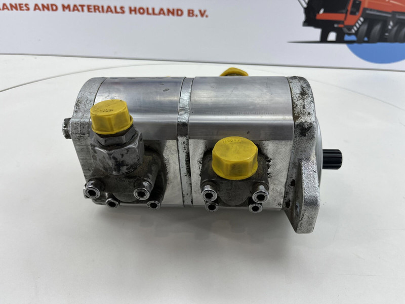 Liebherr LTM 1130-5.1 Two-Stage pump upper - Hydraulic pump for Crane: picture 1 Liebherr LTM 1130-5.1 Two-Stage pump upper - Hydraulic pump for Crane: picture 1