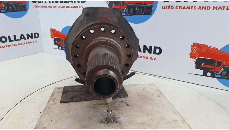 Liebherr LTM 1160/2 Steering knuckle 16 holes axle 1 - Steering knuckle for Crane: picture 2 Liebherr LTM 1160/2 Steering knuckle 16 holes axle 1 - Steering knuckle for Crane: picture 2