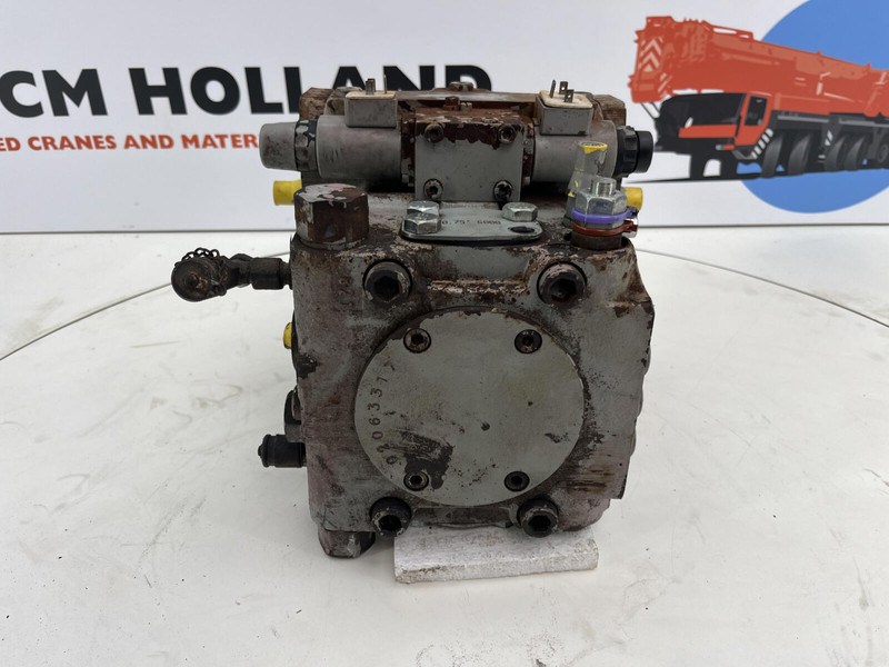 Liebherr LTM 1200/1 Variable pump A4VG56 - Hydraulic pump for Crane: picture 3 Liebherr LTM 1200/1 Variable pump A4VG56 - Hydraulic pump for Crane: picture 3