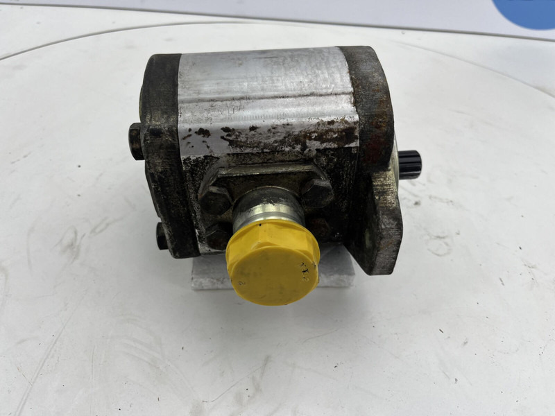 Liebherr LTM 1200/1 gear pump - Hydraulic pump for Crane: picture 4 Liebherr LTM 1200/1 gear pump - Hydraulic pump for Crane: picture 4