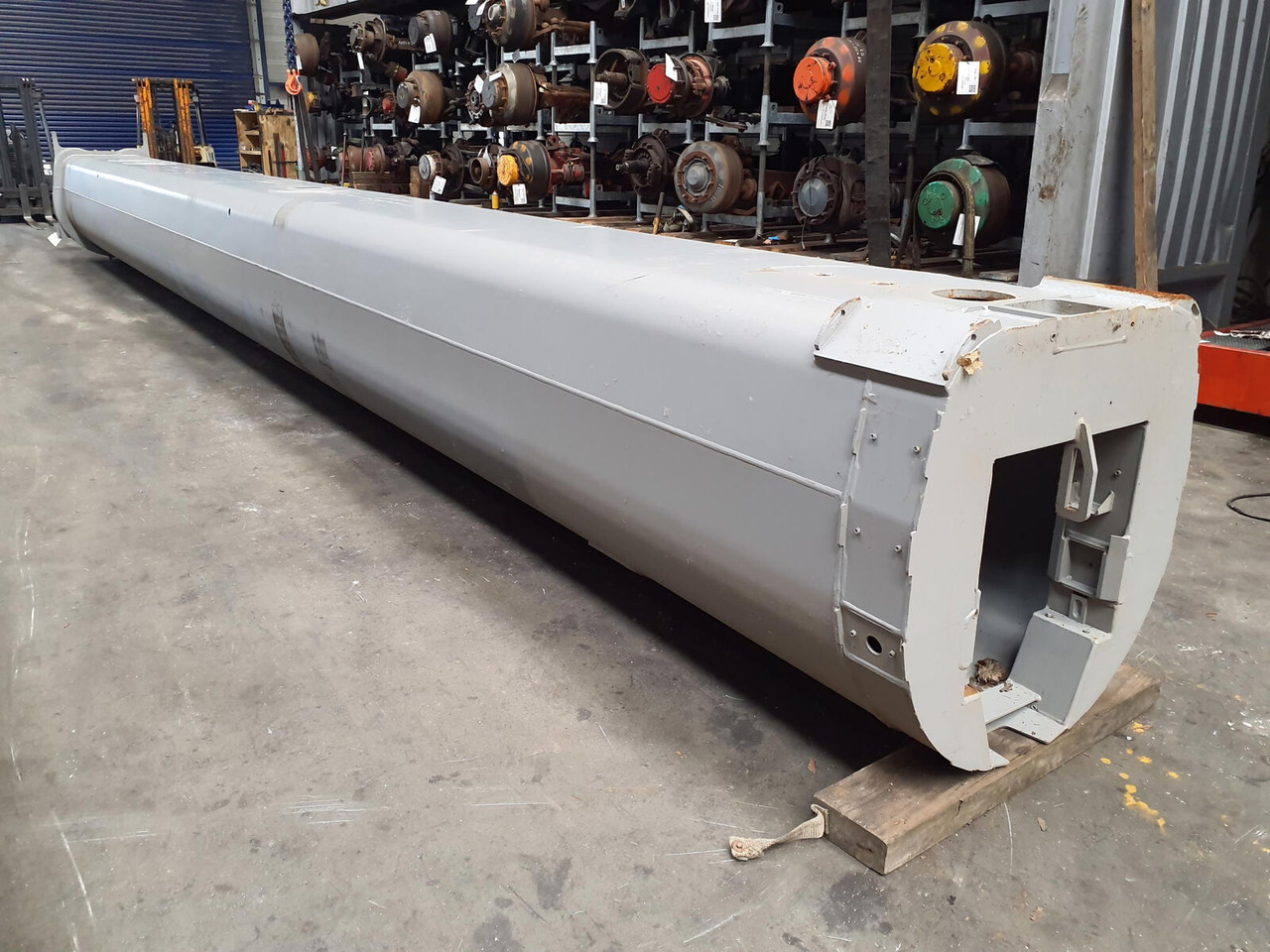 Liebherr LTM 1200-5.1 Telescopic section 3 - Boom for Mobile crane: picture 4 Liebherr LTM 1200-5.1 Telescopic section 3 - Boom for Mobile crane: picture 4